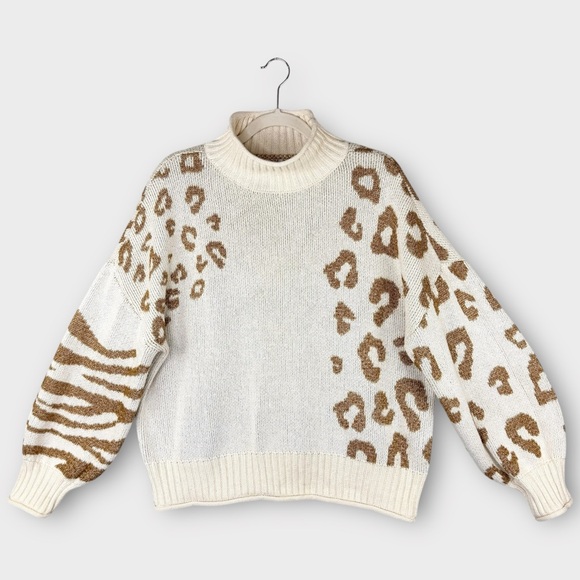 Nine West Leopard Zebra Oversized Boxy Crop Sweater 1X Cream Animal Print Soft - Picture 1 of 7